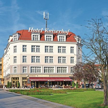 Hotel Kaiserhof Fürstenwalde エクステリア 写真