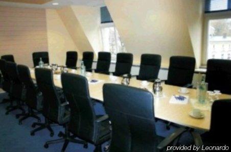 Hotel Kaiserhof Fürstenwalde エクステリア 写真